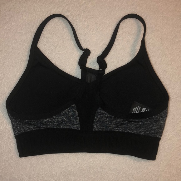 PINK sports bra - Picture 2 of 3